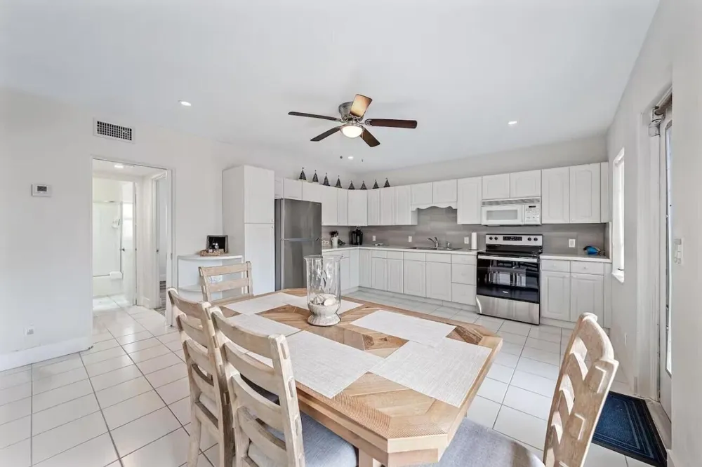 320 Inlet Way #1 Palm Beach Shores, FL 33404