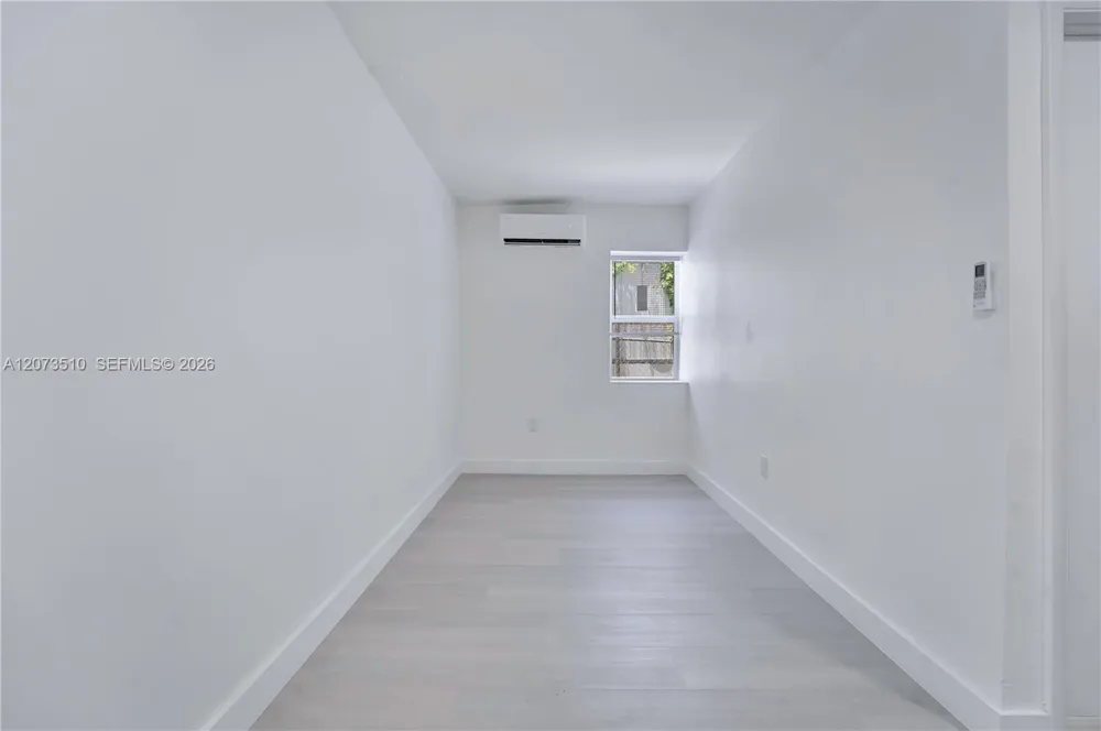 769 NW 10th St #2 Miami, FL 33136