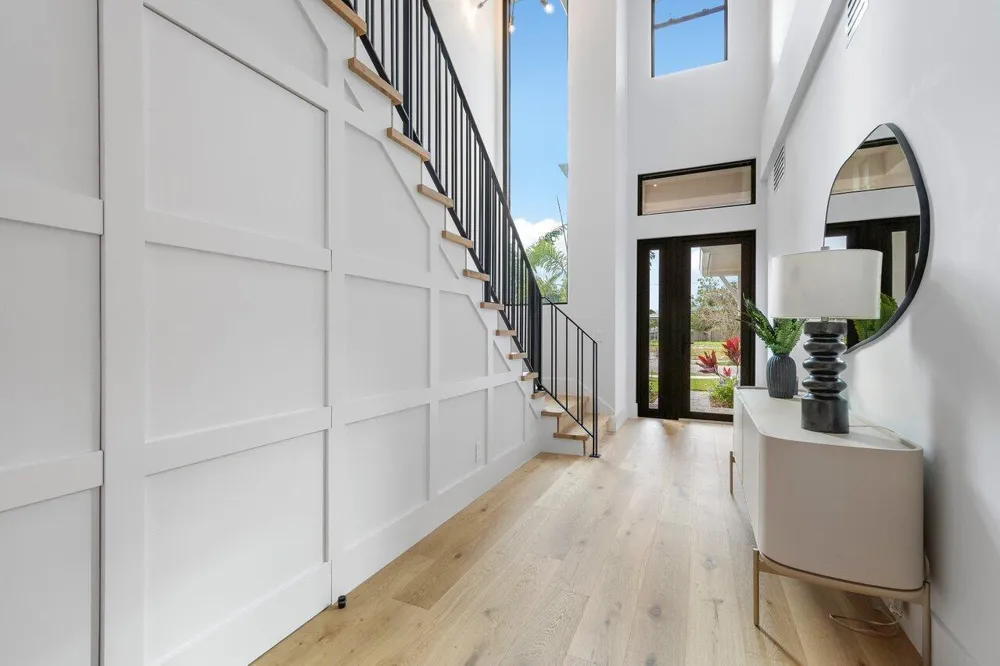 735 SE 4TH AVENUE Delray Beach, FL 33483