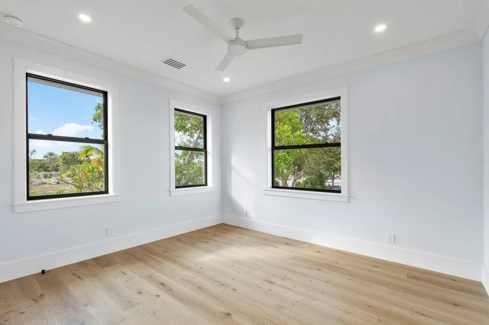 735 SE 4TH AVENUE Delray Beach, FL 33483
