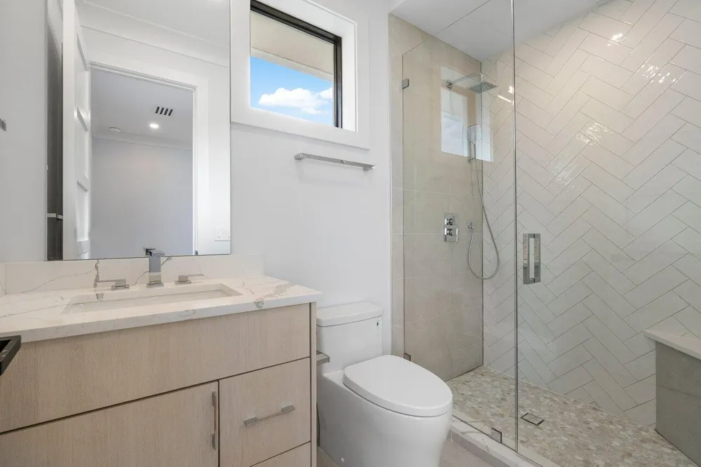 735 SE 4TH AVENUE Delray Beach, FL 33483
