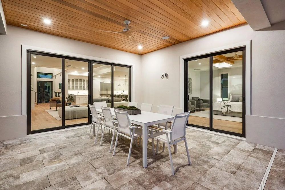 735 SE 4TH AVENUE Delray Beach, FL 33483