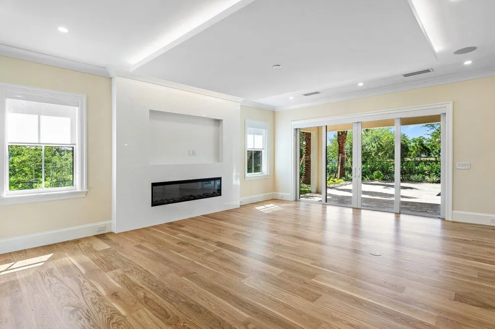 735 SE 4TH AVENUE Delray Beach, FL 33483