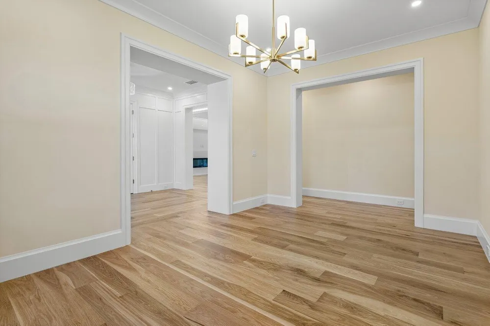 735 SE 4TH AVENUE Delray Beach, FL 33483