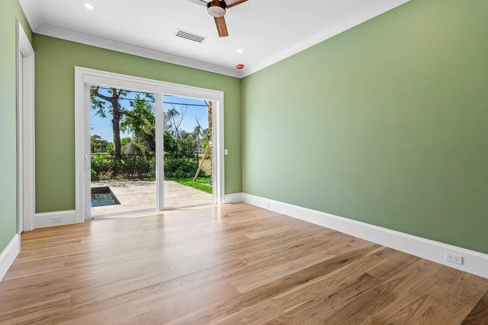 735 SE 4TH AVENUE Delray Beach, FL 33483
