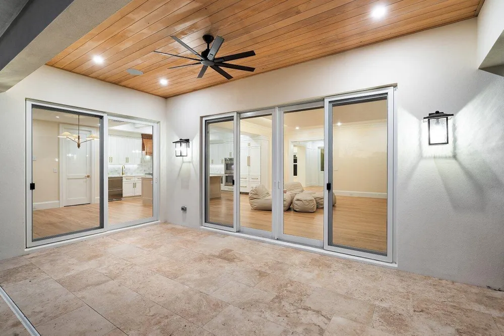 735 SE 4TH AVENUE Delray Beach, FL 33483