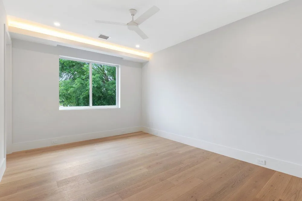 735 SE 4TH AVENUE Delray Beach, FL 33483