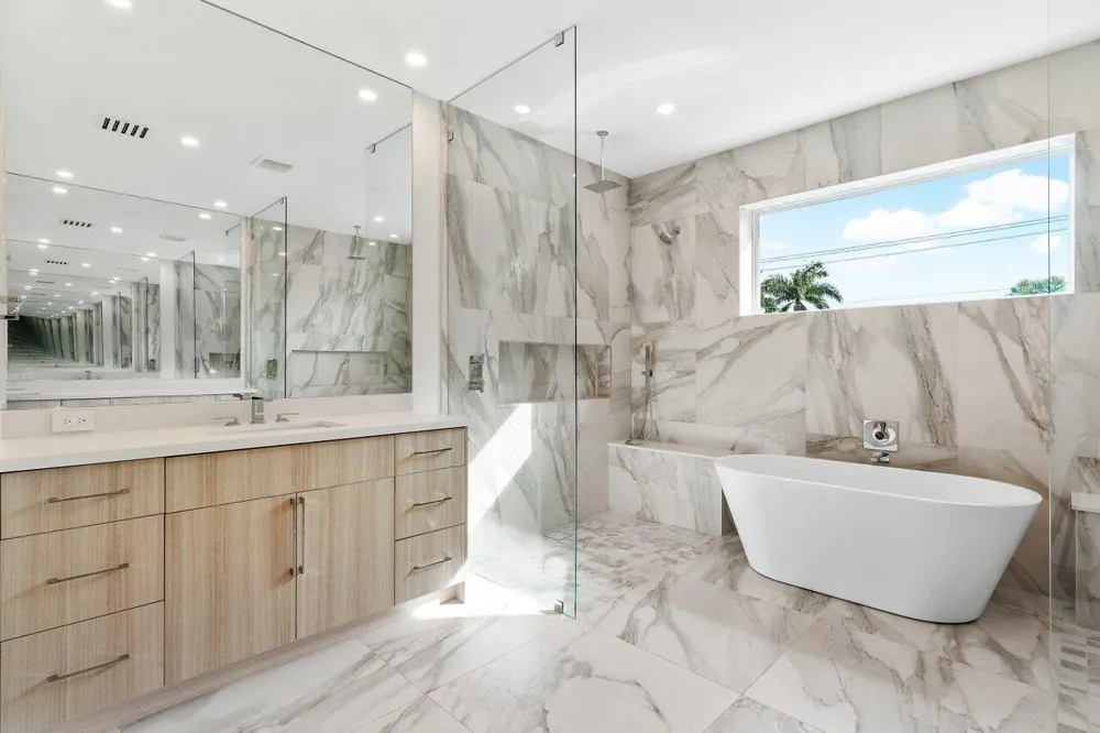 735 SE 4TH AVENUE Delray Beach, FL 33483