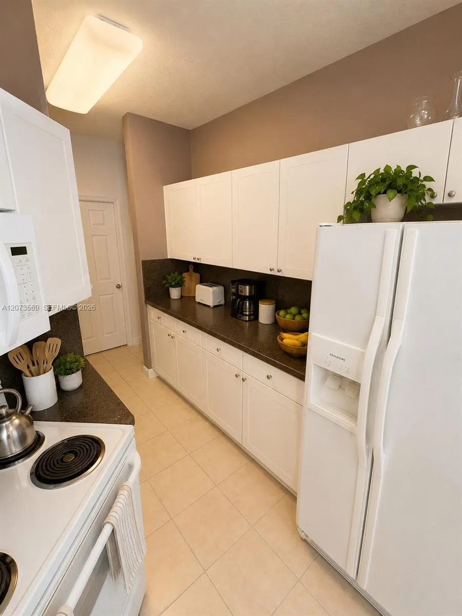 12244 SW 123rd Pl Miami, FL 33186