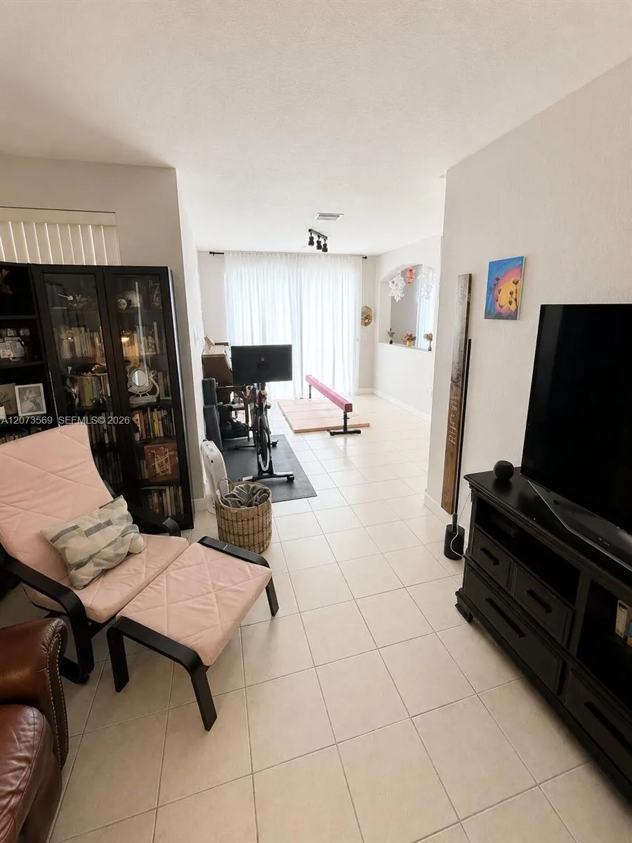 12244 SW 123rd Pl Miami, FL 33186