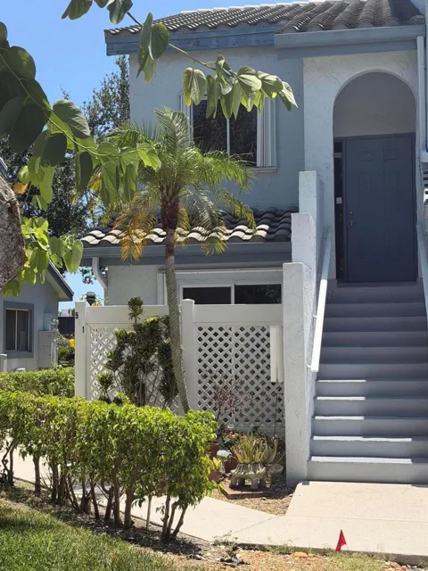 9818 NICKELS BOULEVARD #1101