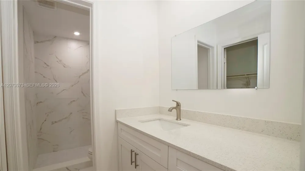 4291 NW 9th Ave #101 Deerfield Beach, FL 33064