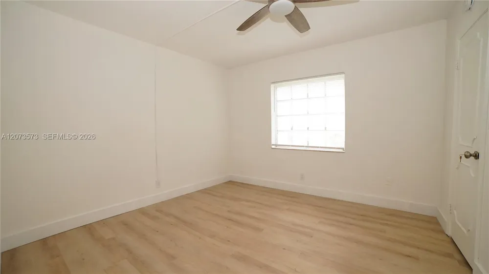 4291 NW 9th Ave #101 Deerfield Beach, FL 33064