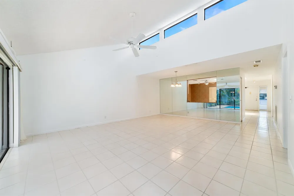 302 Deer Creek Wildwood Lane E Deerfield Beach, FL 33442