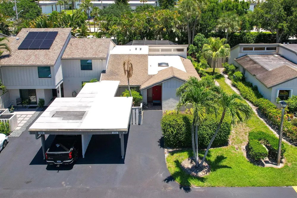 302 Deer Creek Wildwood Lane E Deerfield Beach, FL 33442