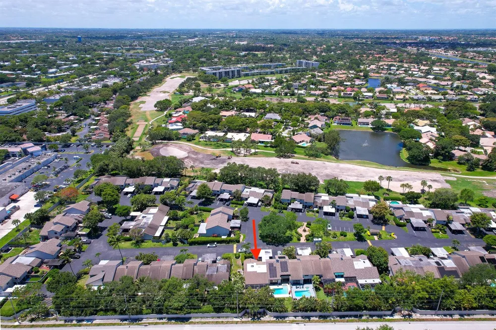 302 Deer Creek Wildwood Lane E Deerfield Beach, FL 33442