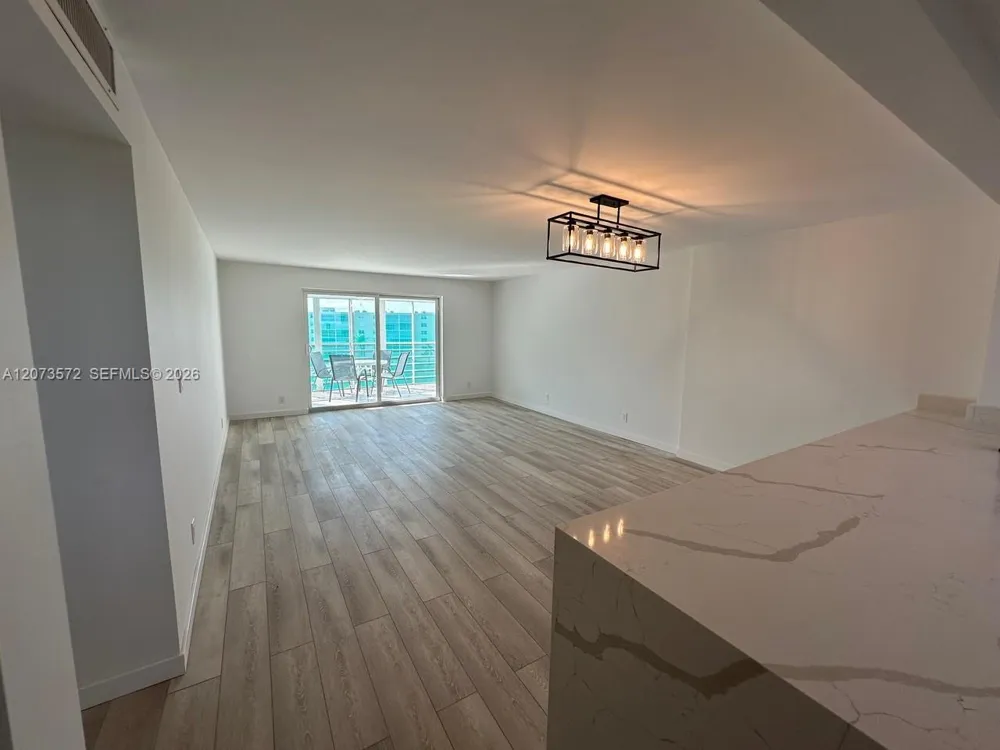 441 SE 3rd St #501 Dania Beach, FL 33004