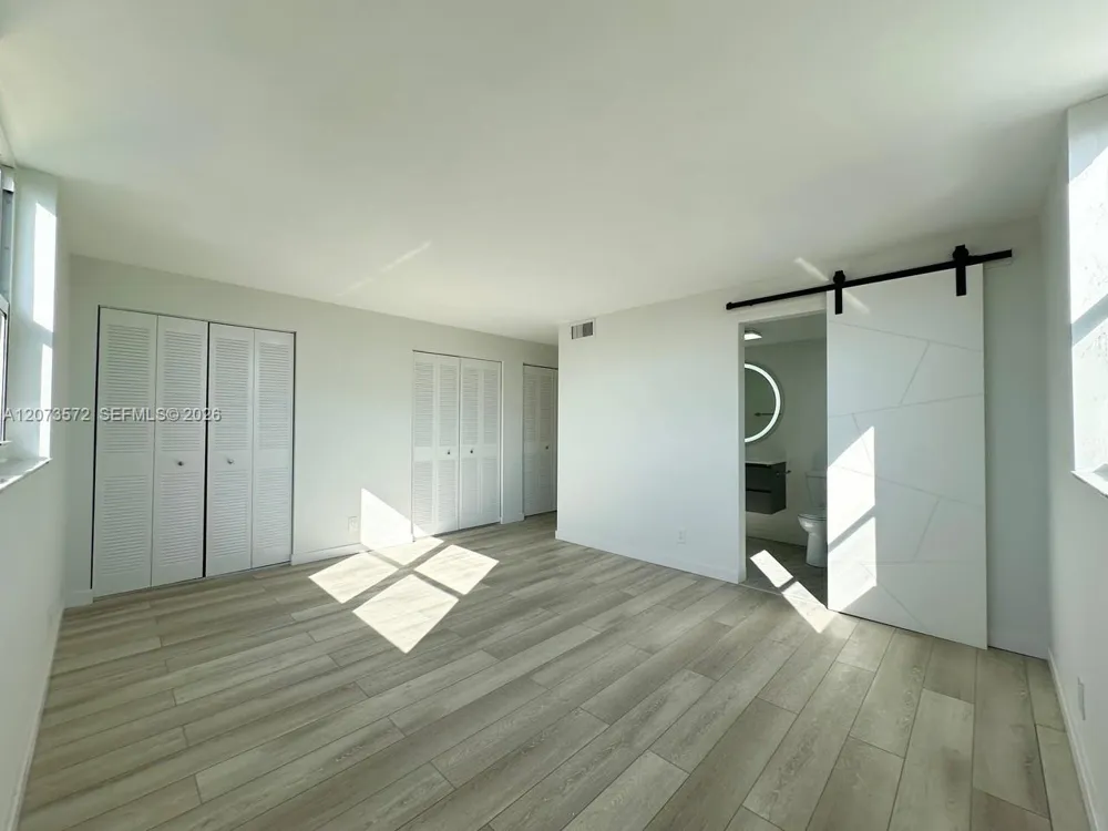 441 SE 3rd St #501 Dania Beach, FL 33004