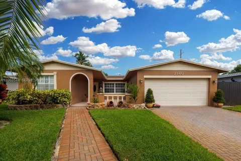 2160 NW 91st Ter