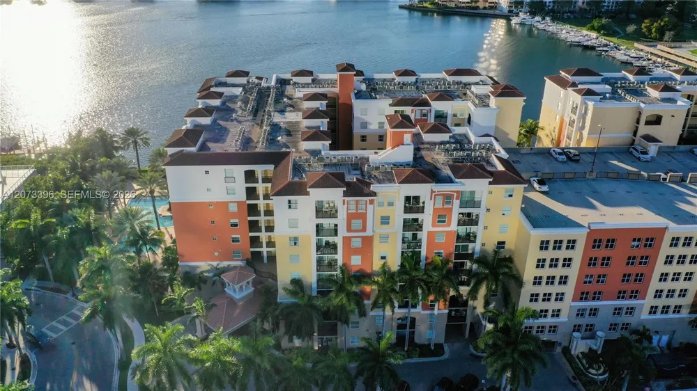 17150 Bay Rd #2902 Sunny Isles Beach, FL 33160