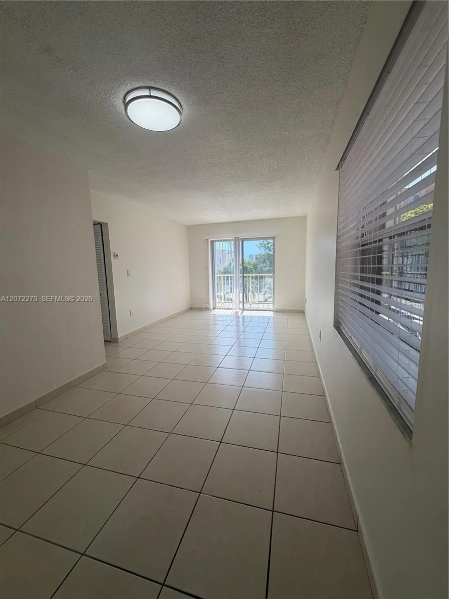 1661 SW 3rd St #19 Miami, FL 33135