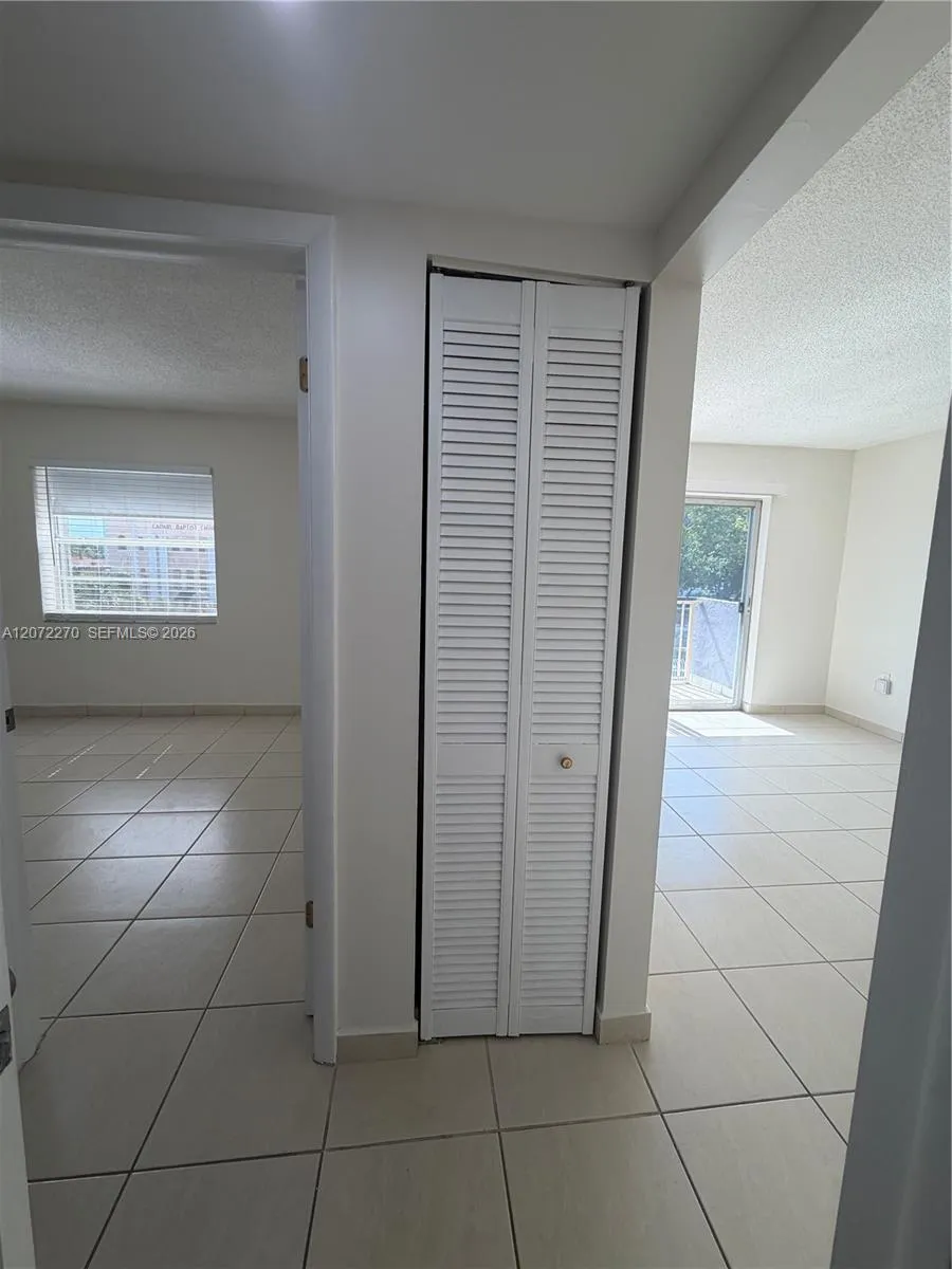 1661 SW 3rd St #19 Miami, FL 33135