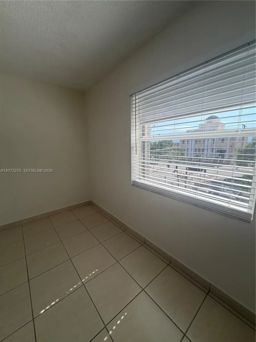 1661 SW 3rd St #19 Miami, FL 33135
