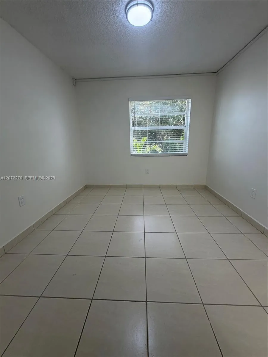 1661 SW 3rd St #19 Miami, FL 33135