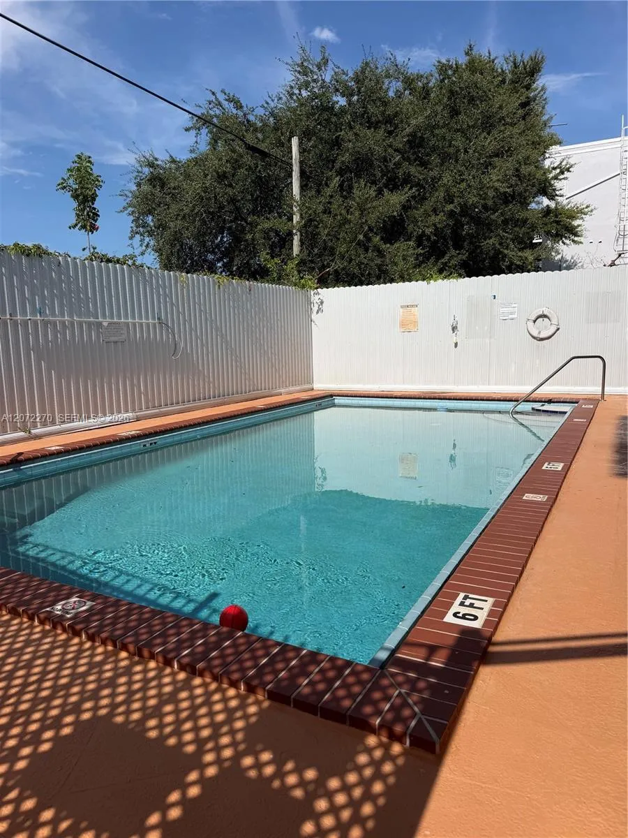 1661 SW 3rd St #19 Miami, FL 33135