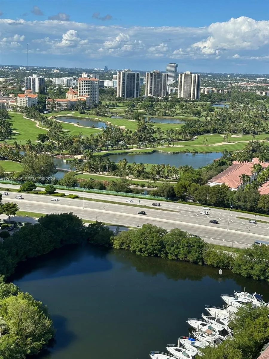 3530 Mystic Pointe Dr #3208 Aventura, FL 33180