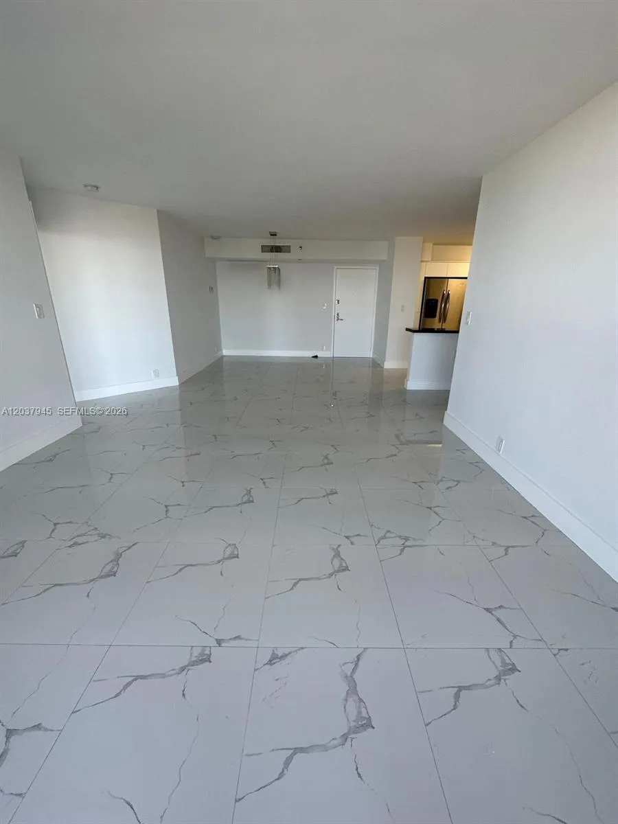 3530 Mystic Pointe Dr #3208 Aventura, FL 33180