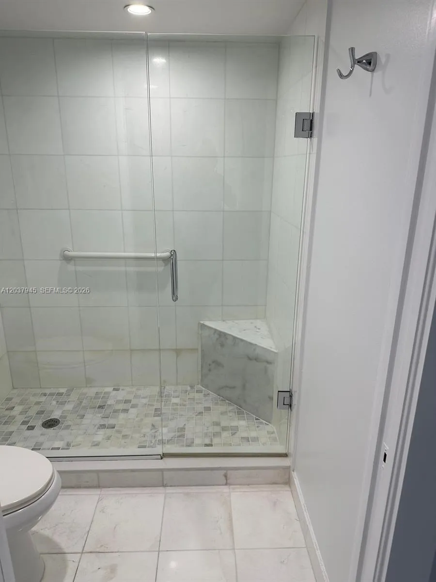 3530 Mystic Pointe Dr #3208 Aventura, FL 33180
