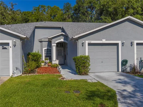 12537 HOLLYBROOK LANE