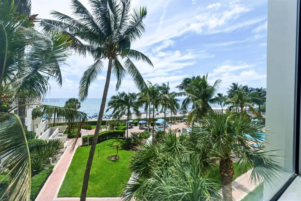 3901 S Ocean Dr #3E Hollywood, FL 33019