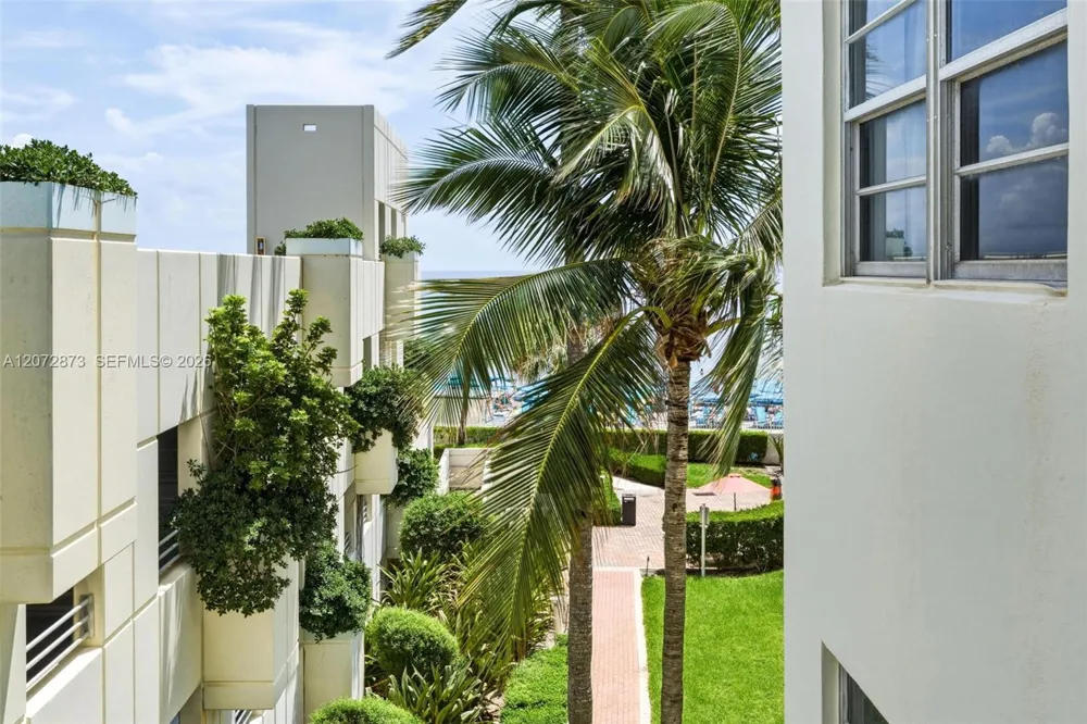 3901 S Ocean Dr #3E Hollywood, FL 33019