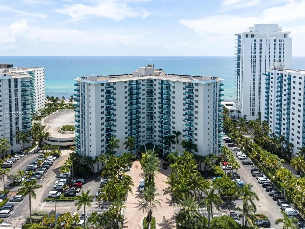 3901 S Ocean Dr #3E Hollywood, FL 33019