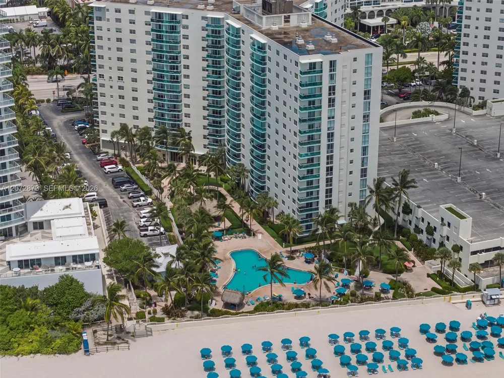 3901 S Ocean Dr #3E Hollywood, FL 33019
