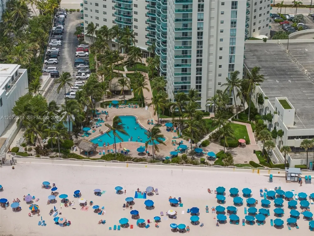 3901 S Ocean Dr #3E Hollywood, FL 33019