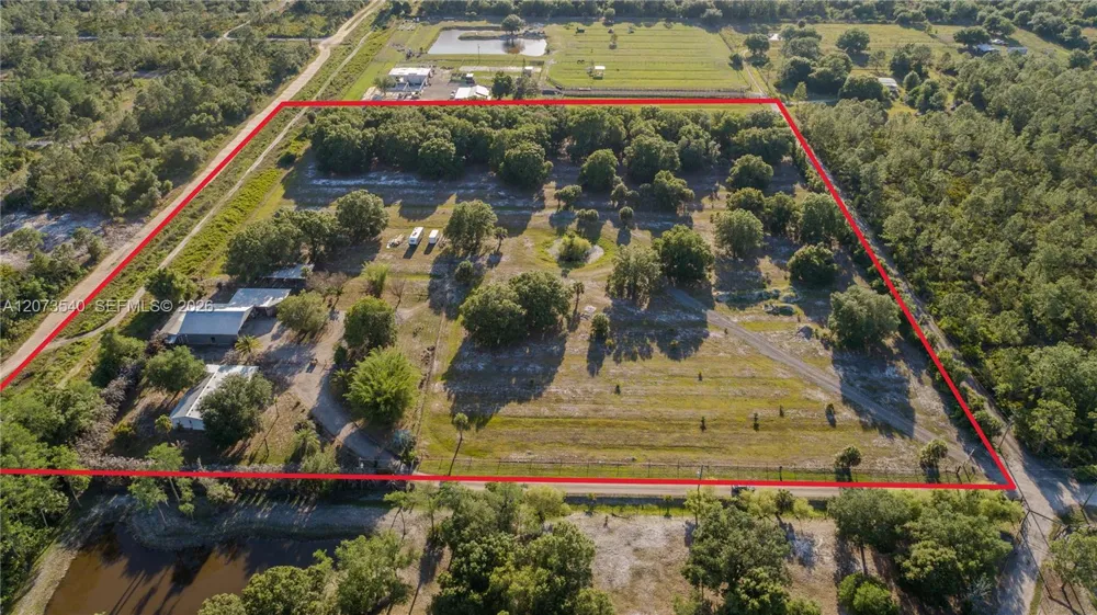 3880 Packinghouse Rd Other City - In The State Of Florida, FL 33920