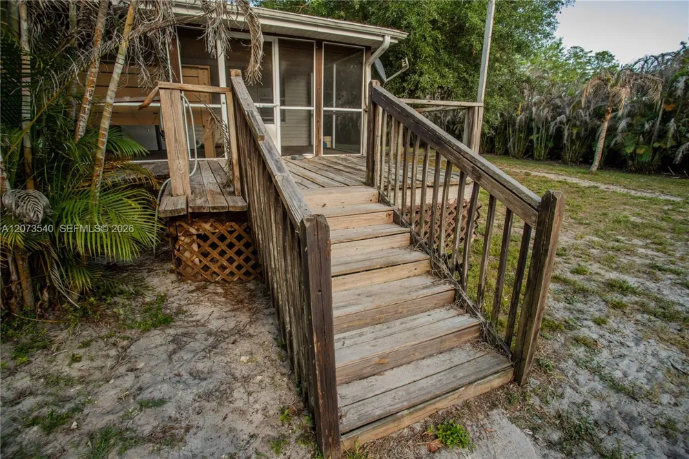 3880 Packinghouse Rd Other City - In The State Of Florida, FL 33920