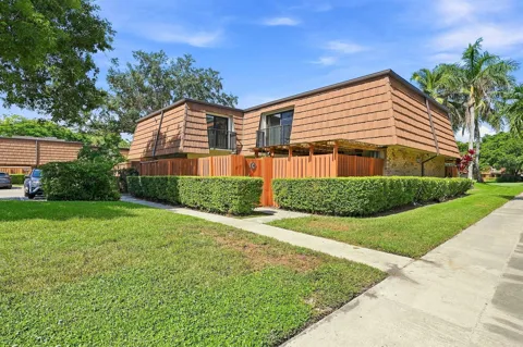 9139 SW 23RD STREET #C