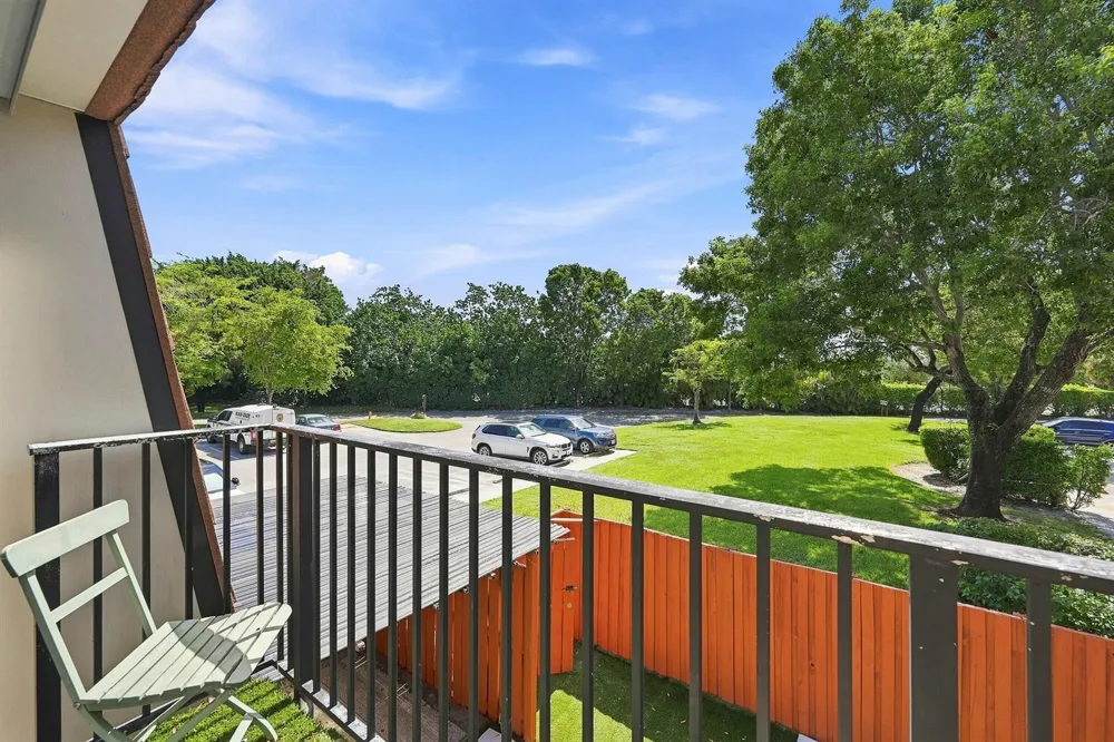 9139 SW 23RD STREET #C Davie, FL 33324