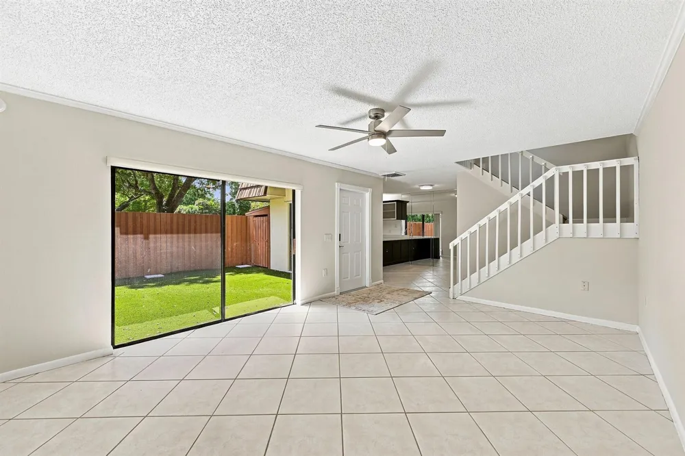 9139 SW 23RD STREET #C Davie, FL 33324