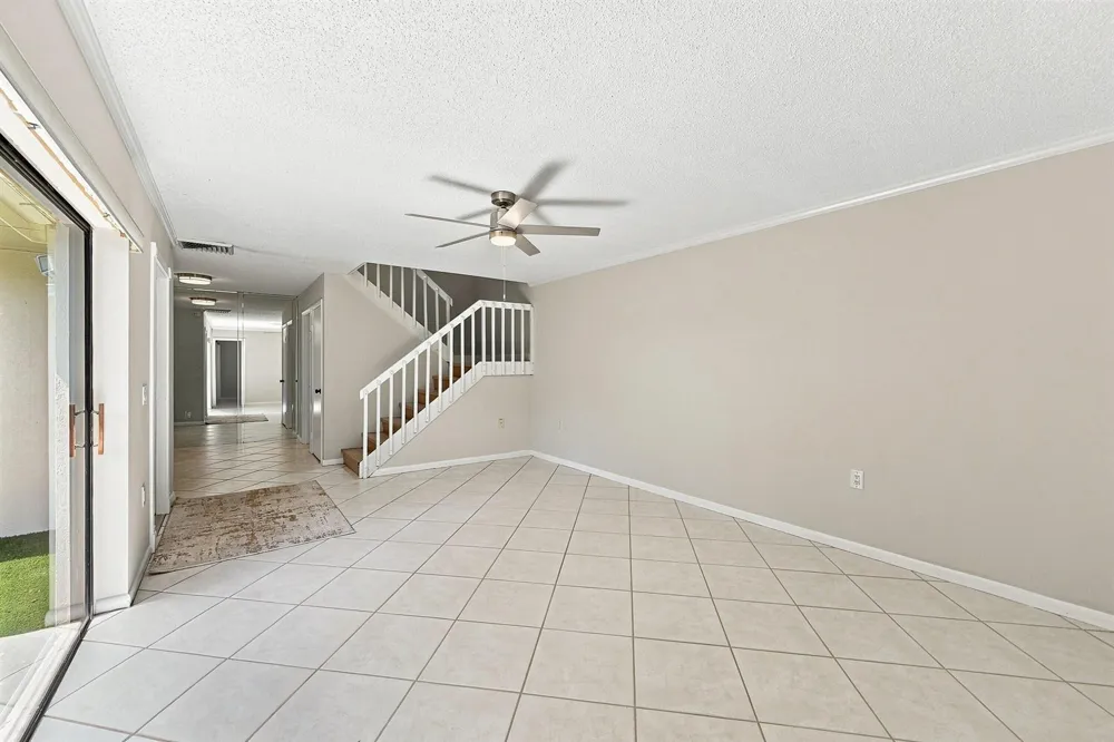 9139 SW 23RD STREET #C Davie, FL 33324