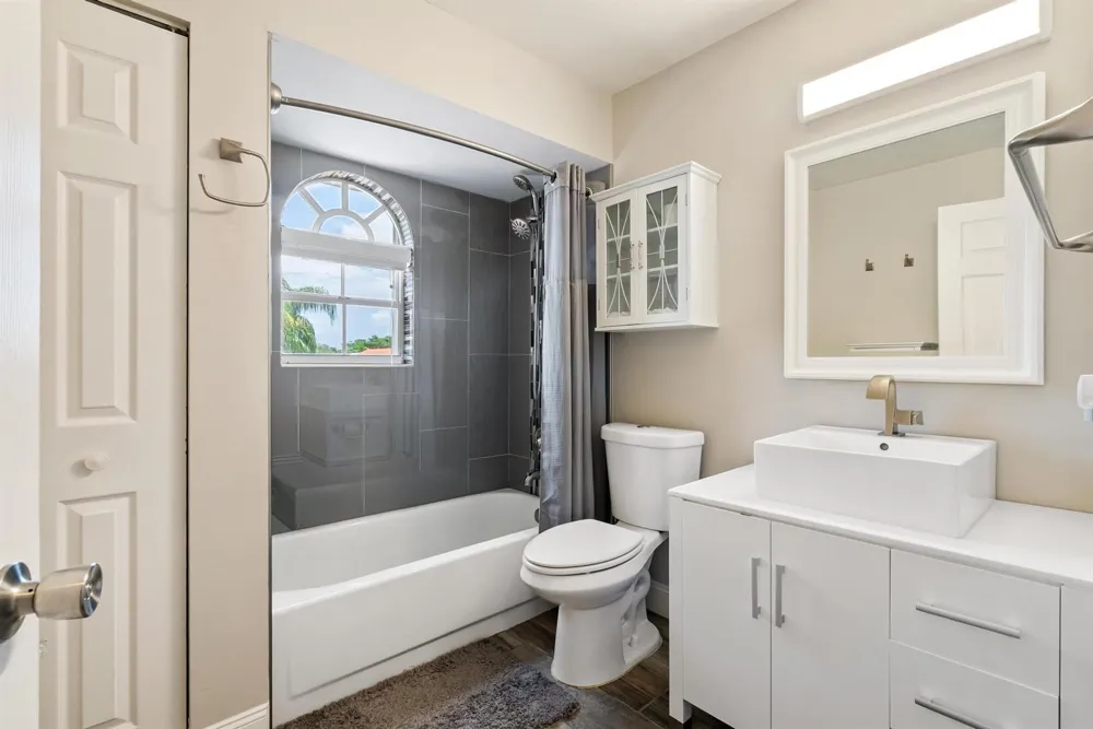 3090 BAYBERRY WAY Margate, FL 33063