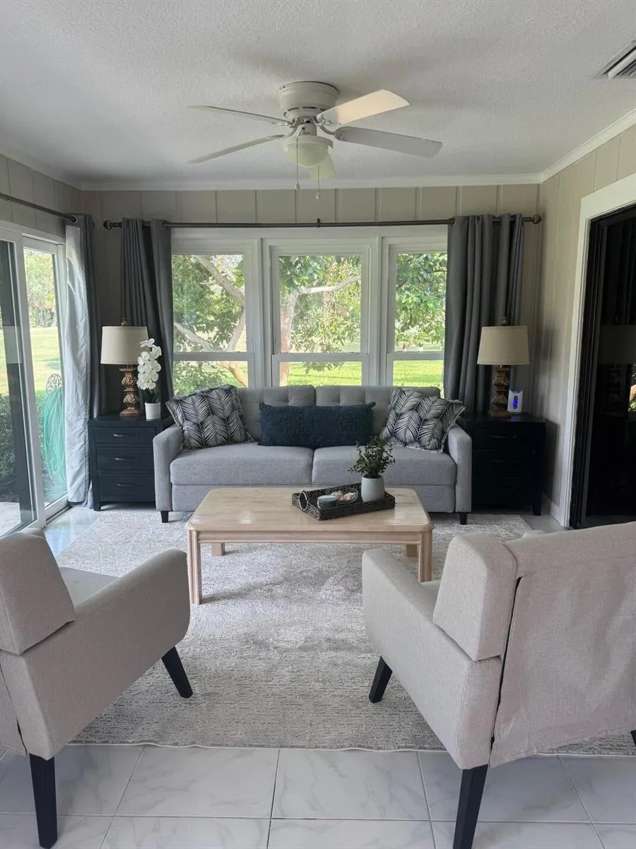 13174 Eastpointe Way Palm Beach Gardens, FL 33418