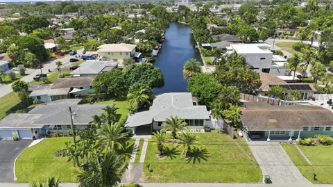 35 NE 29th Street