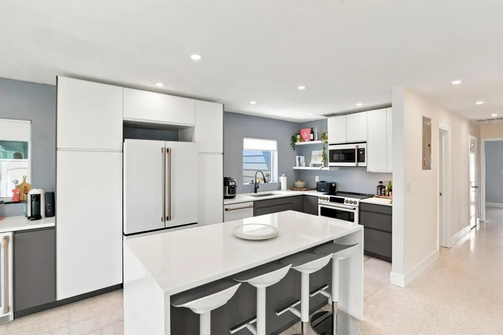 35 NE 29th Street Wilton Manors, FL 33334