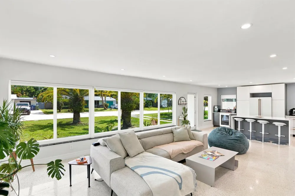 35 NE 29th Street Wilton Manors, FL 33334