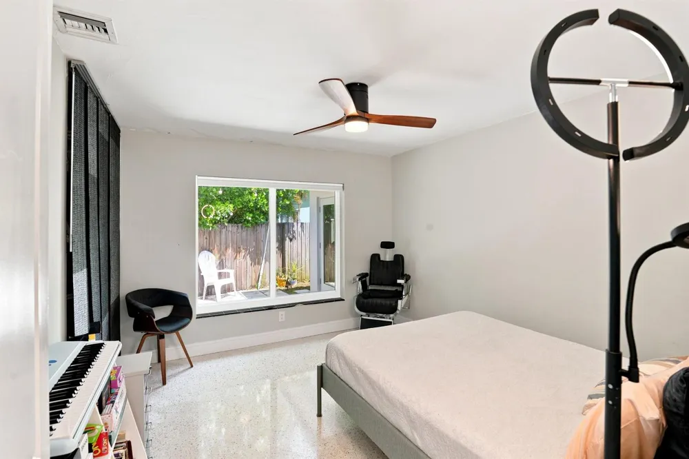 35 NE 29th Street Wilton Manors, FL 33334